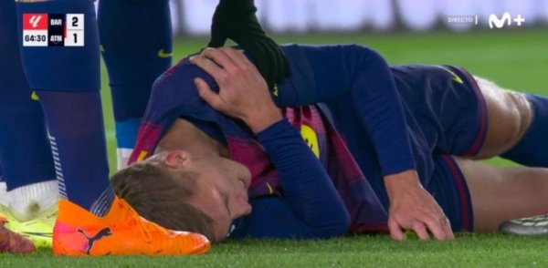 又伤了！世体：奥尔莫肩膀脱臼，展望伤缺至来岁1月